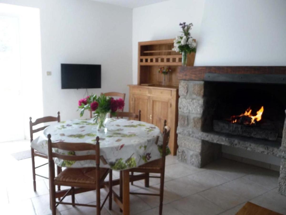 Le gite aubrac, 4 personnes au bacon - Housity