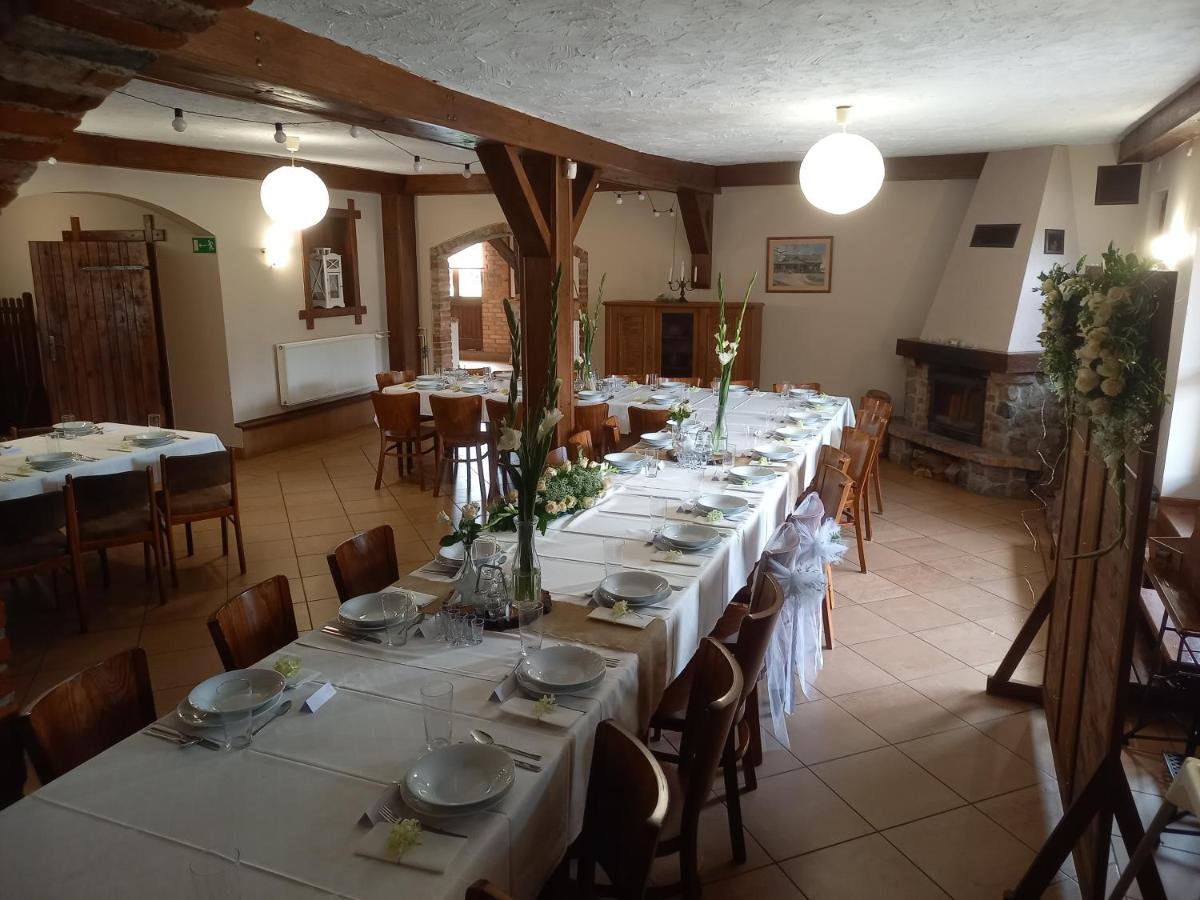 Ranczo Kajew Agroturystyka - Housity