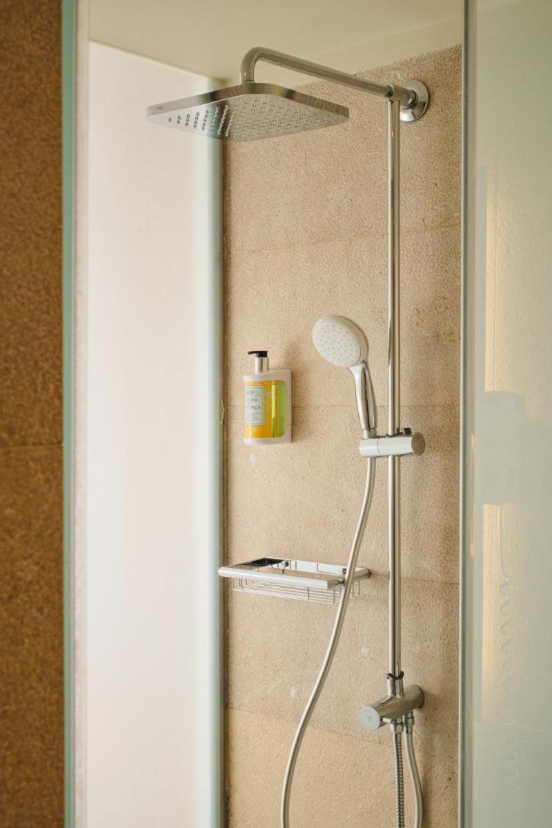 Un baño de Hotel Son Caliu Spa Oasis