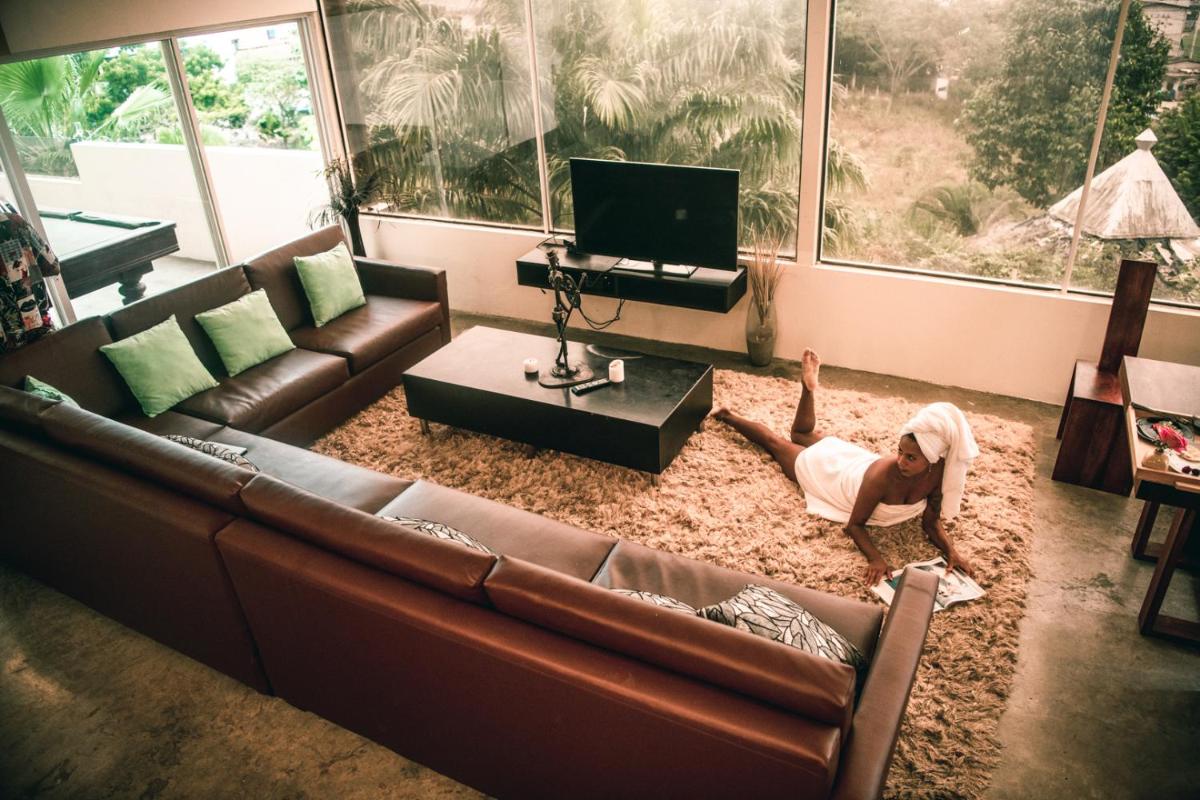 ME Hotel & Villas - Montañita Estates - Housity