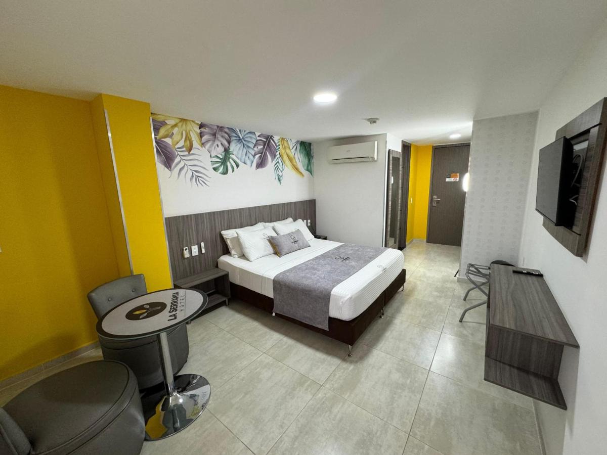 Hotel La Serrania Bucaramanga - Housity
