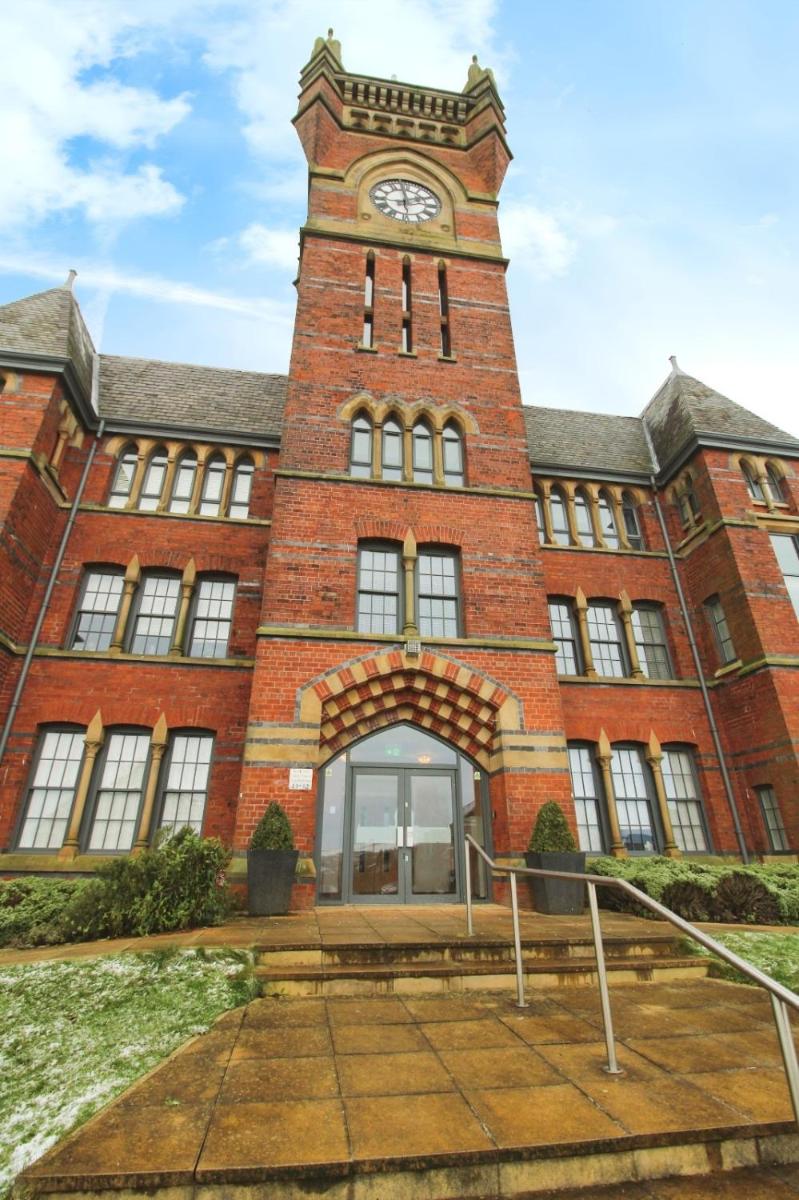Birch Hill Clock Tower - Housity