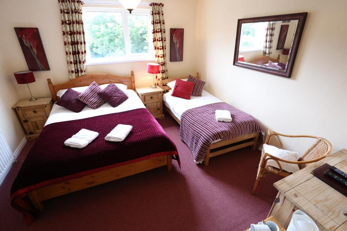 An Caislean Corratavey Guest House - Housity