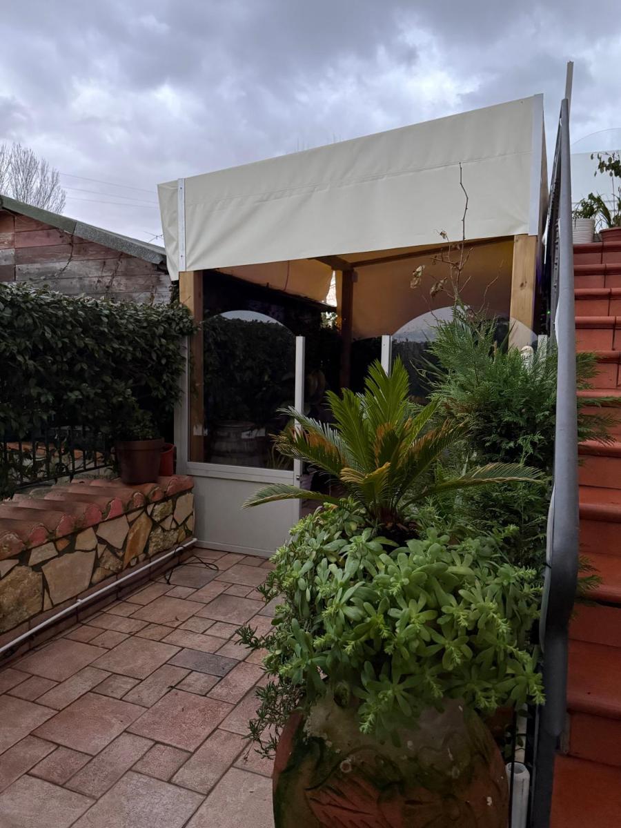 B&B VILLAGRANDE ROOMS - Housity