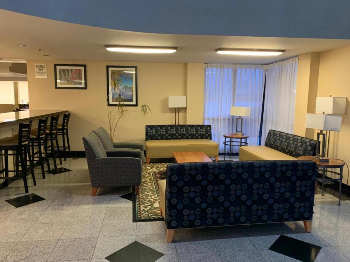 Clarion Inn I-94 near Expo Center - Housity