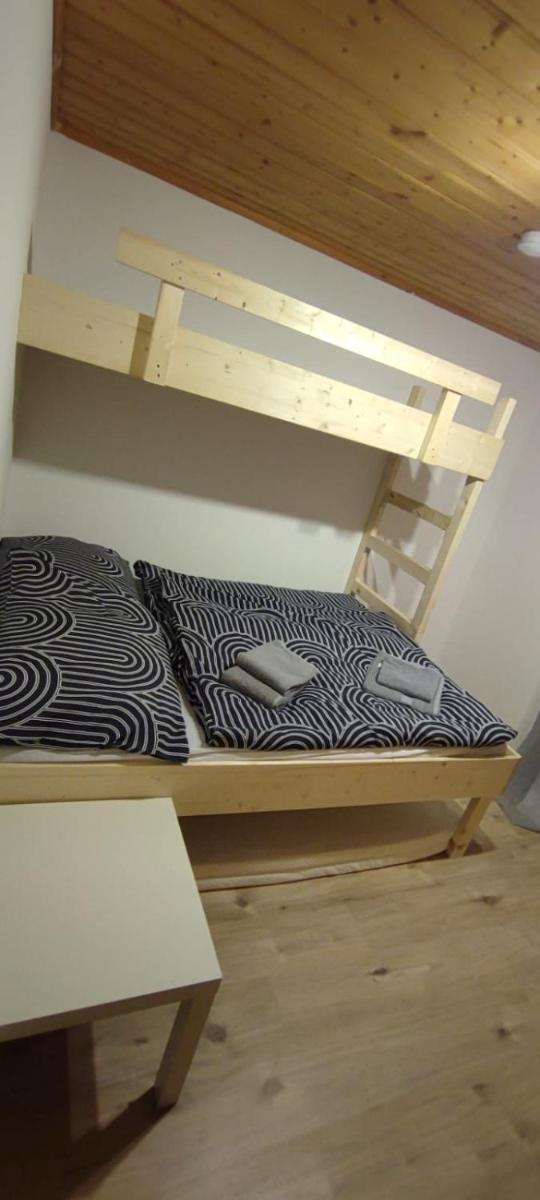 L&P Appartement Gerlitzen & Pool - Haus Enzian - Housity
