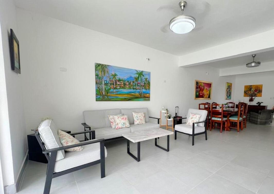 Villa 12 px Paraíso Familiar Cabrera by drvacationsrental - Housity