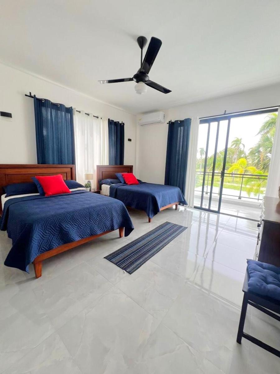 Villa 12 px Paraíso Familiar Cabrera by drvacationsrental - Housity