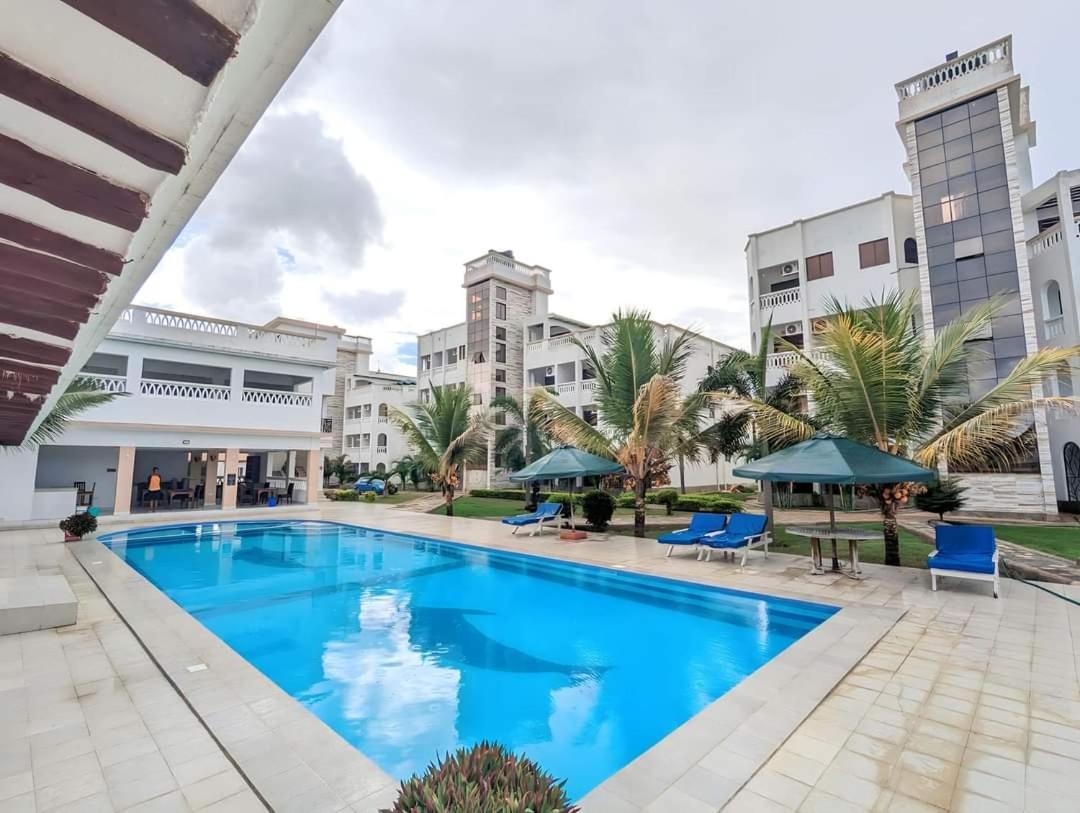 Villa Becky - Diani Beach - Hizvo