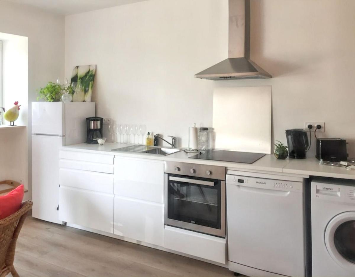 Maison charmante à Huelgoat + Jardin relaxant - Housity