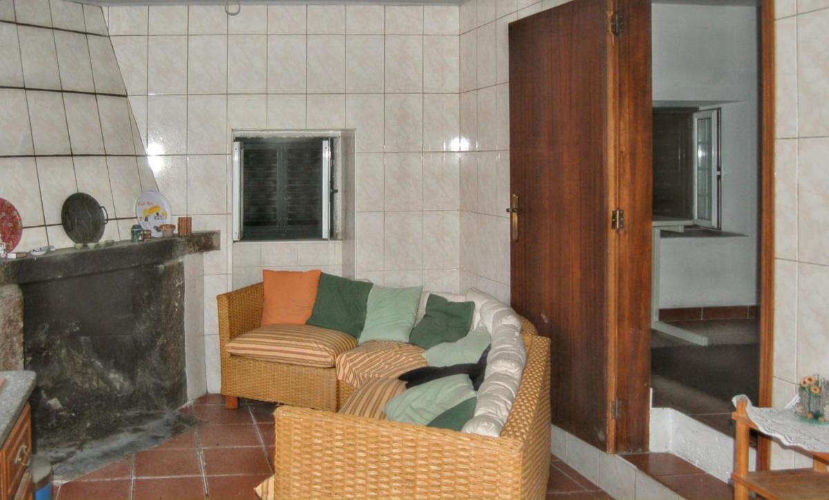 Spacious house with mountain view in Vila Fernando - Housity