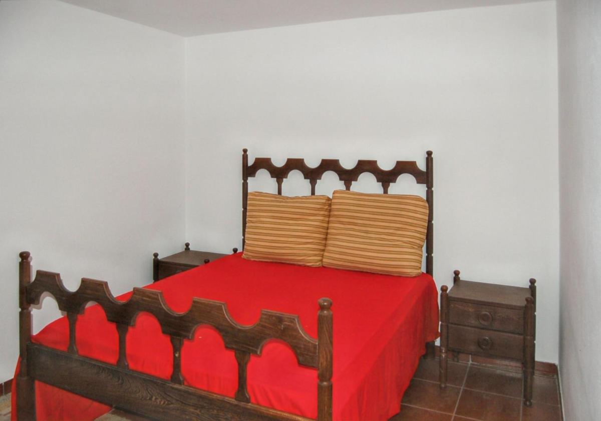 Spacious house with mountain view in Vila Fernando - Housity