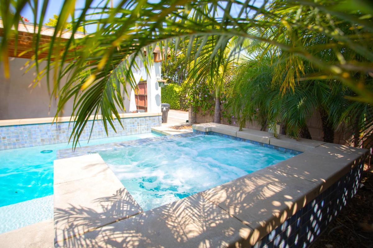 Oasis with pool and music studio by BENVENU - Housity