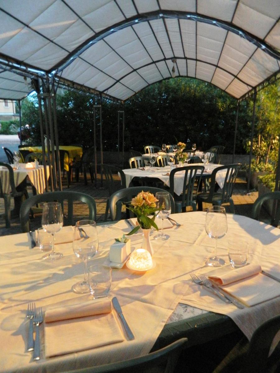 Albergo Michieletto - Housity