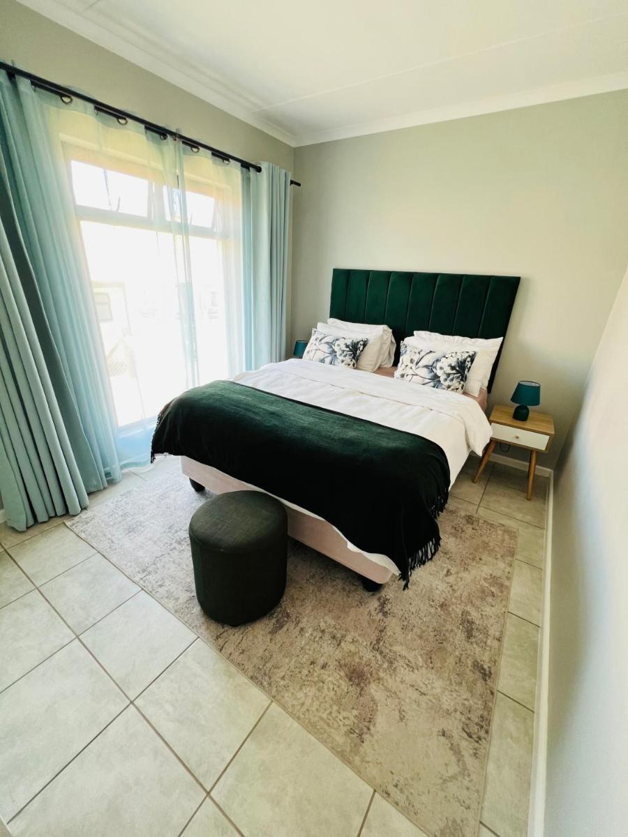 Ice Holiday Home - Housity