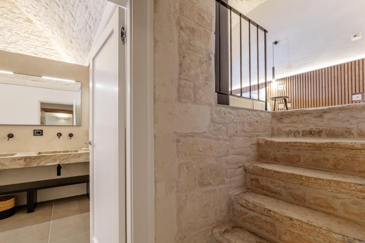 Buone Maniere Exclusive Rooms - Housity