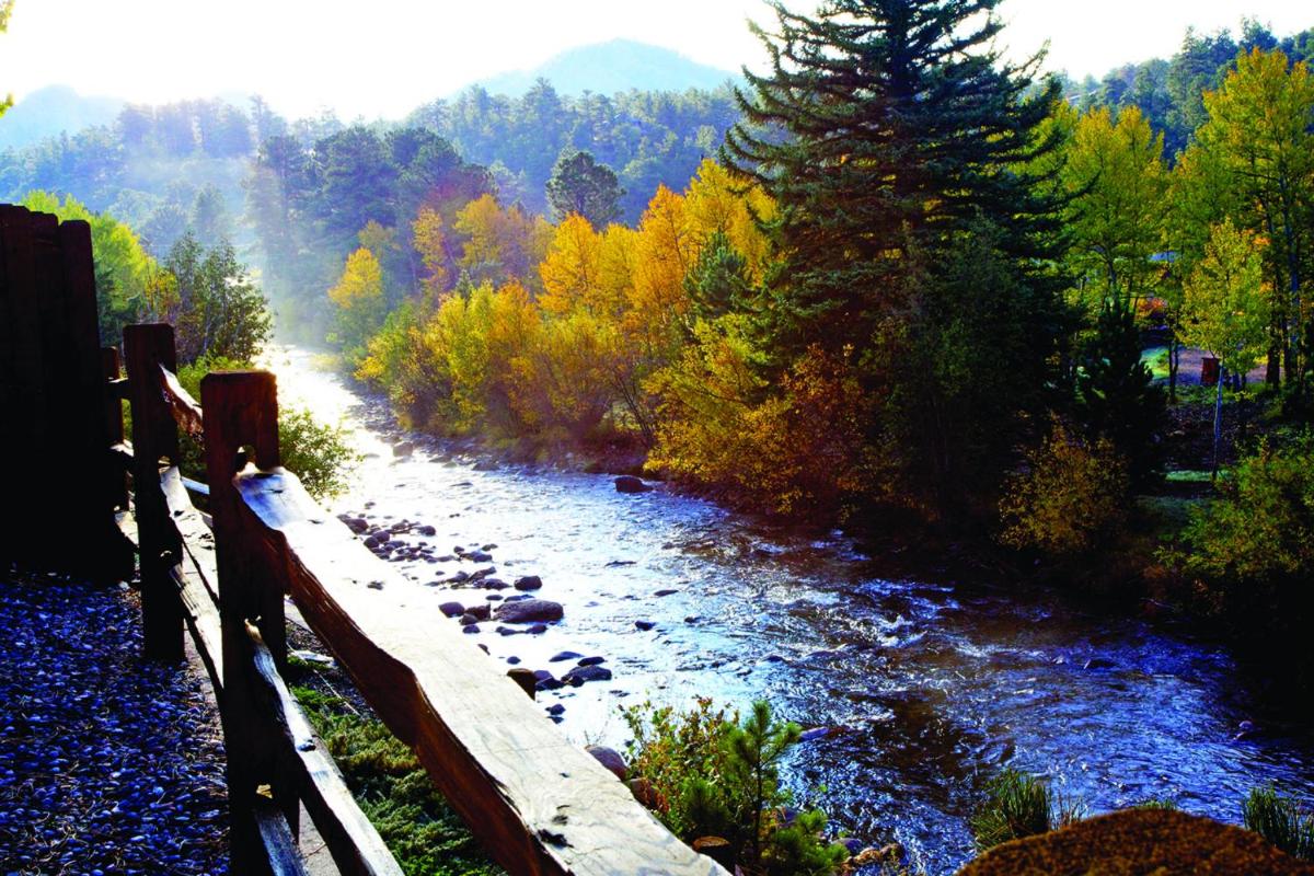 Beaver Brook on the River - Housity