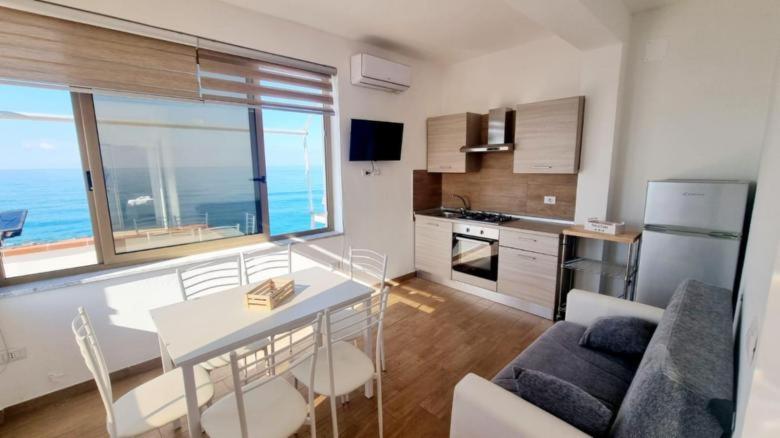 Eremo sul Mare - Housity