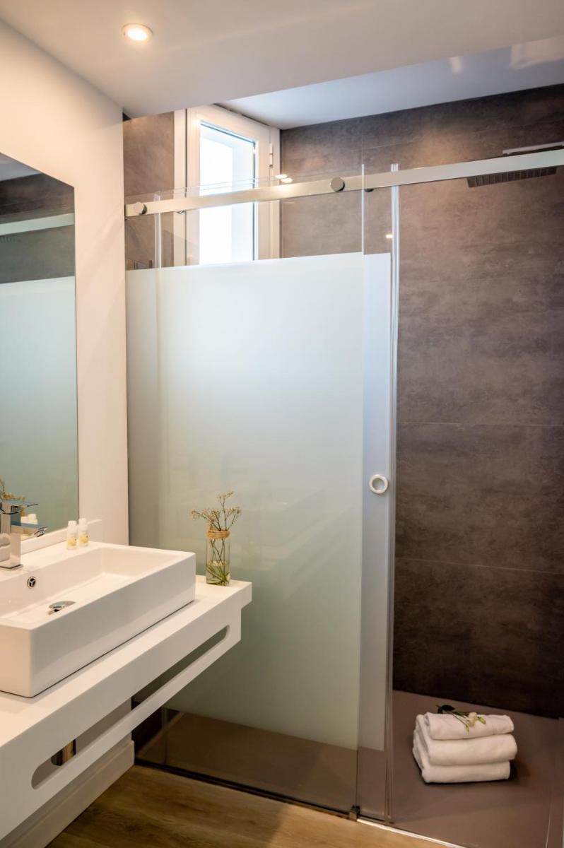 Un baño de Els Pins Resort & Spa - Emar Hotels