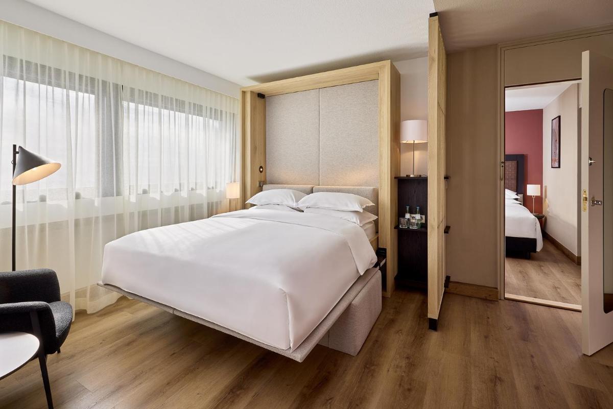 Sheraton Frankfurt Airport Hotel & Conference Center - Housity
