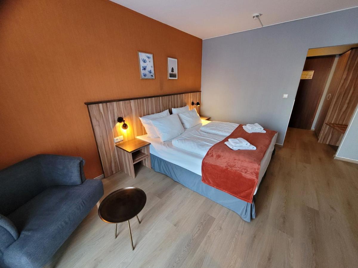 City Hotel Meckenheim - Housity