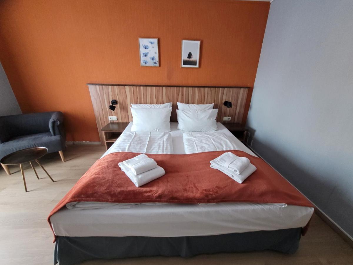 City Hotel Meckenheim - Housity