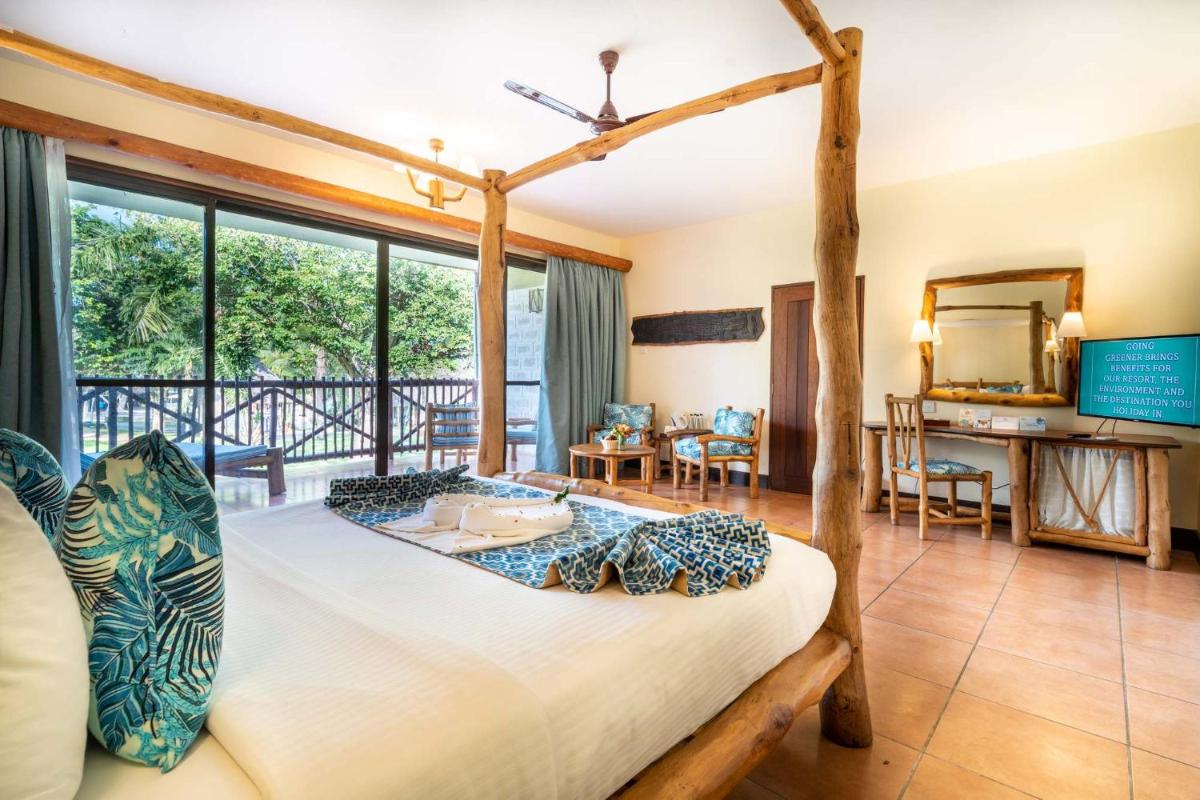 Baobab Beach Resort & Spa - Housity