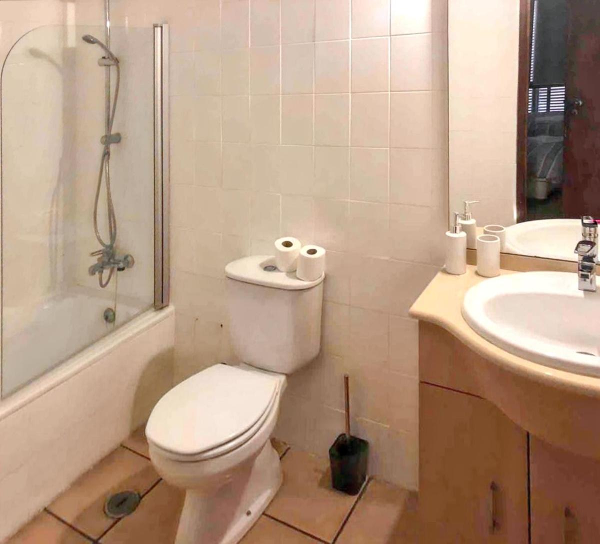 Comfortable seaside apartment in Carvoeiro, 80 m², balcony - Housity