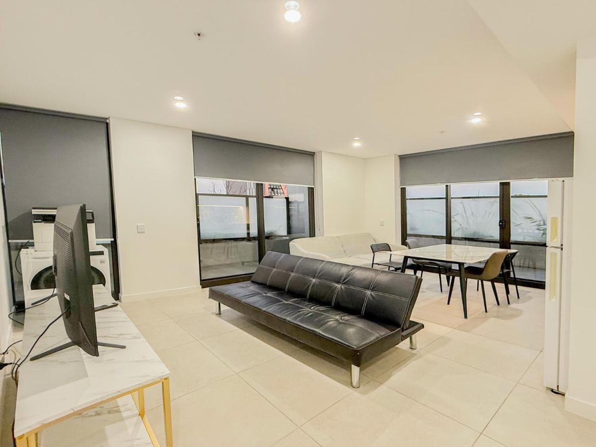 Burwood Studios at St Luke Square - Hizvo
