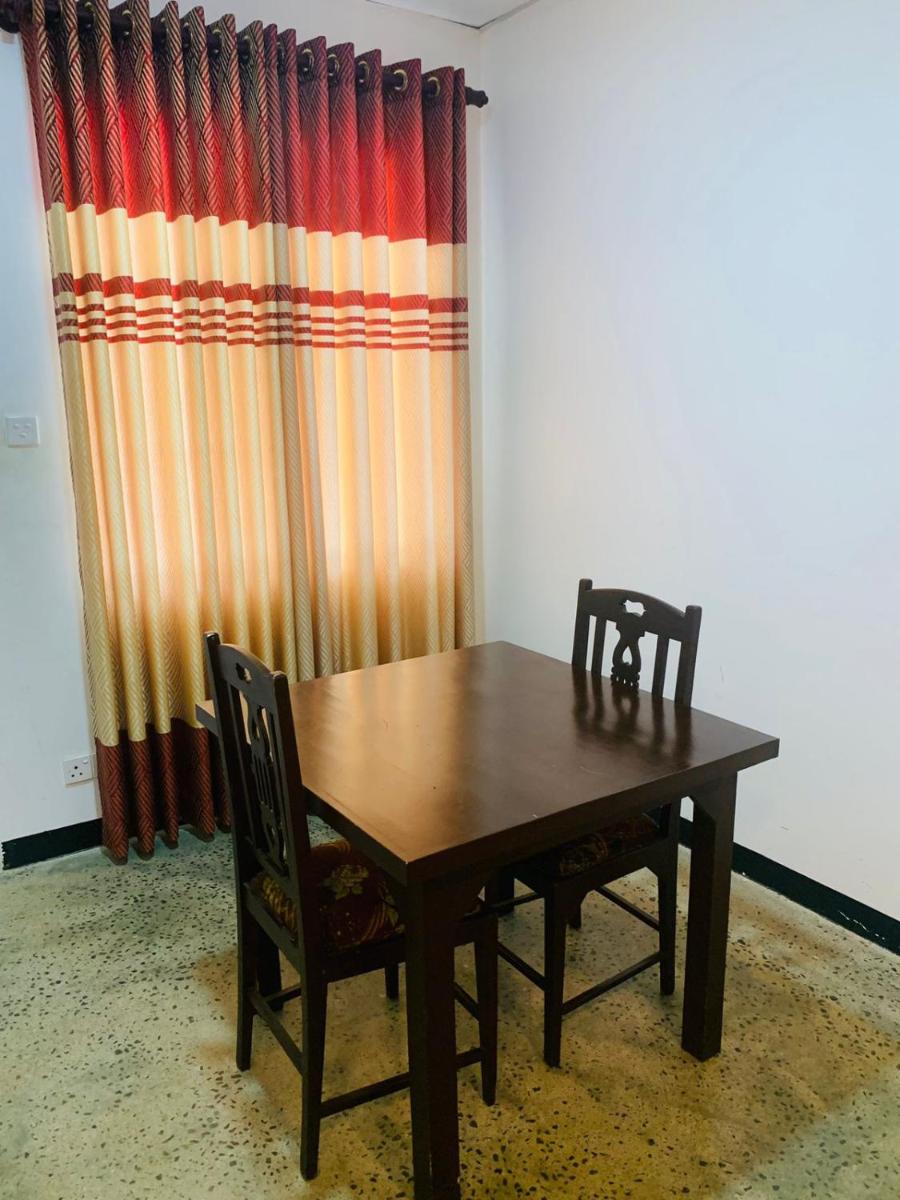 Resolve Garden Hotel - Housity