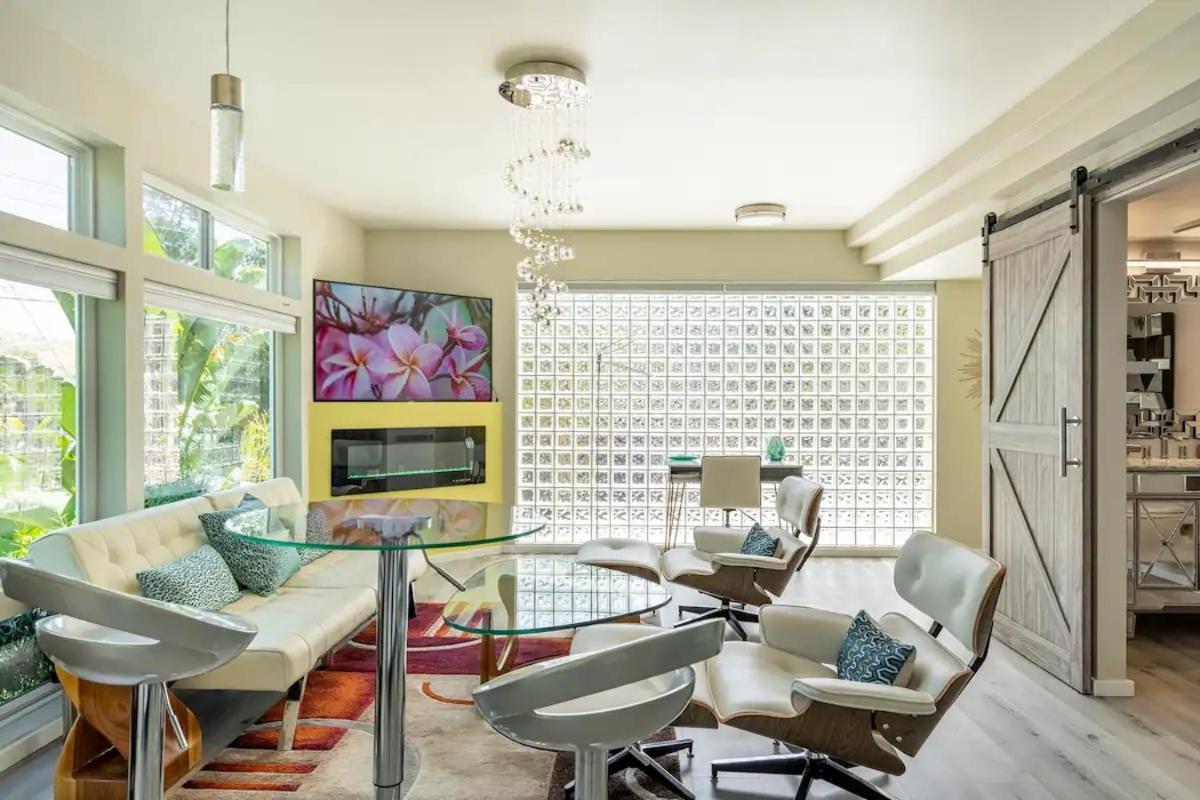 Stylish Suite with Views - Perfect Base for SF & Wine Country Adventures - Housity