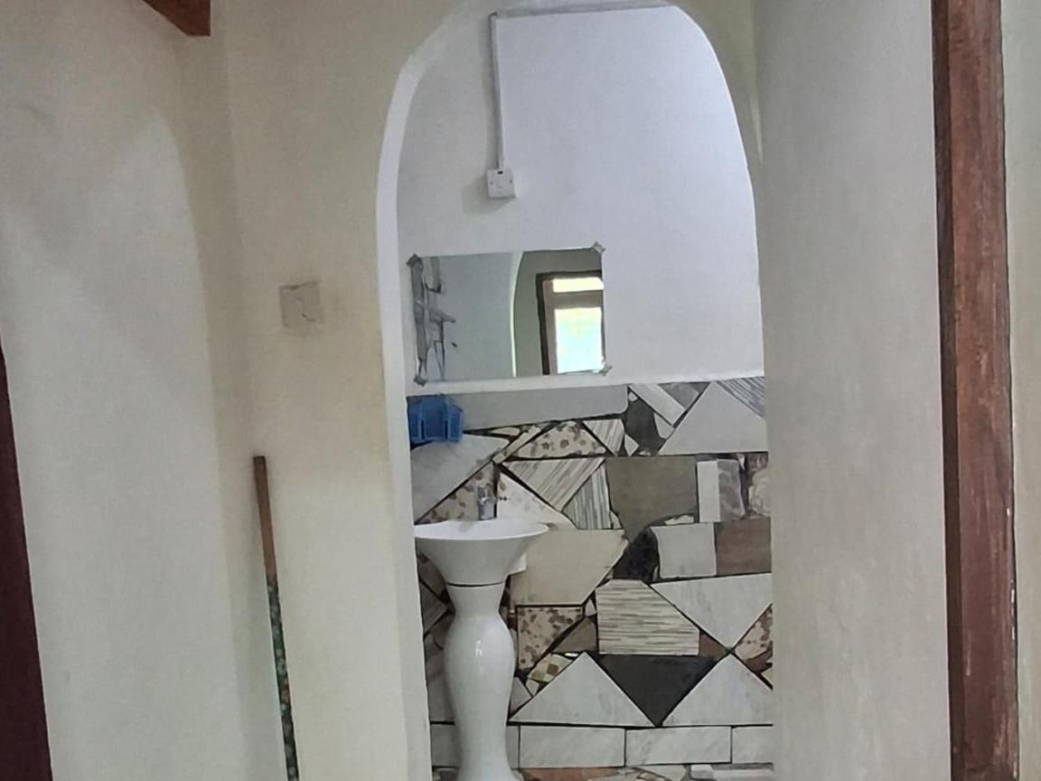 Lushoto views cottage - Housity