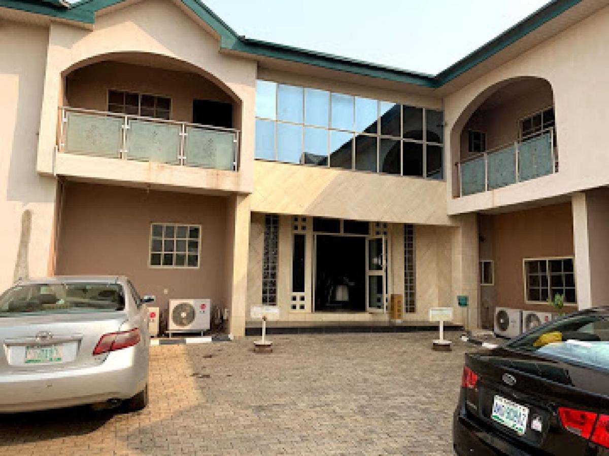 Sunview Hotel - akure - Housity