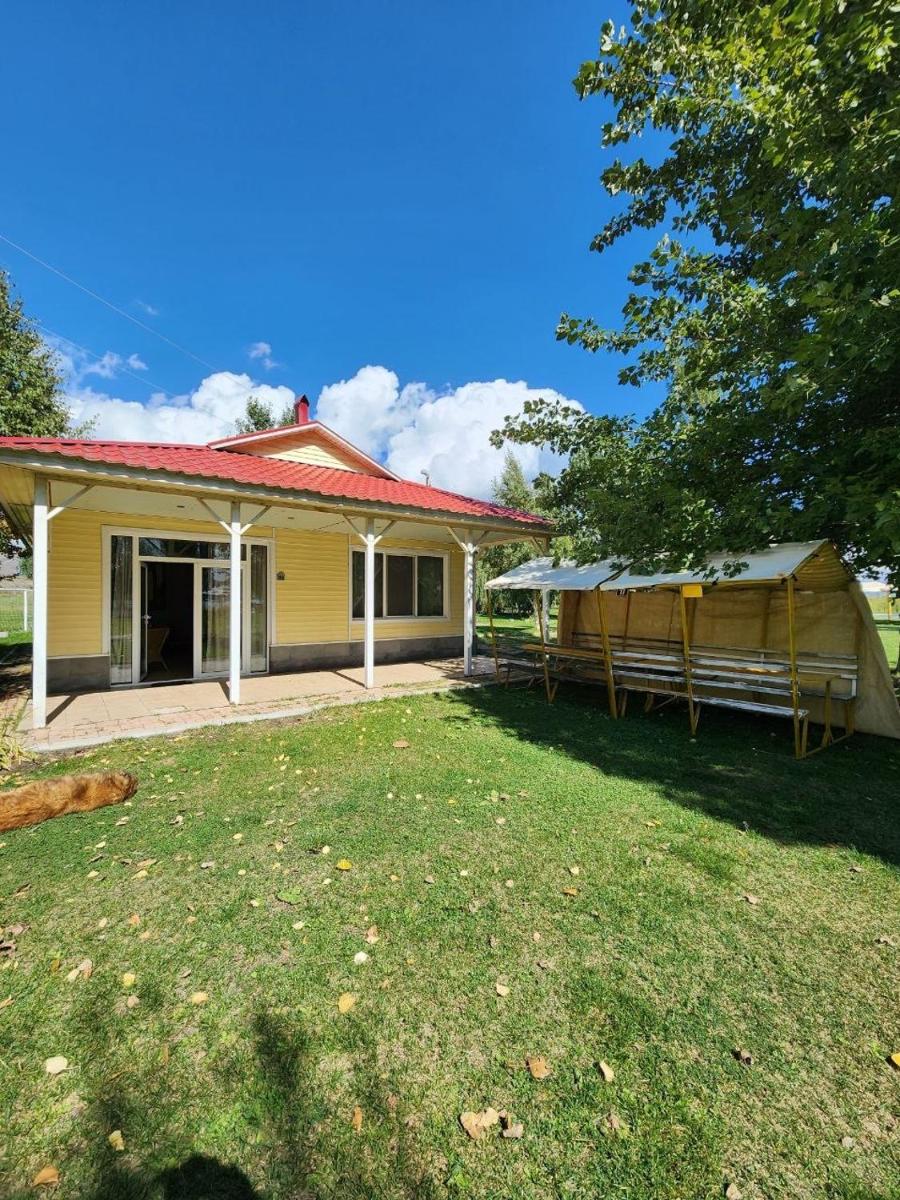 Geghama Garden House - Resort Sevan - Housity
