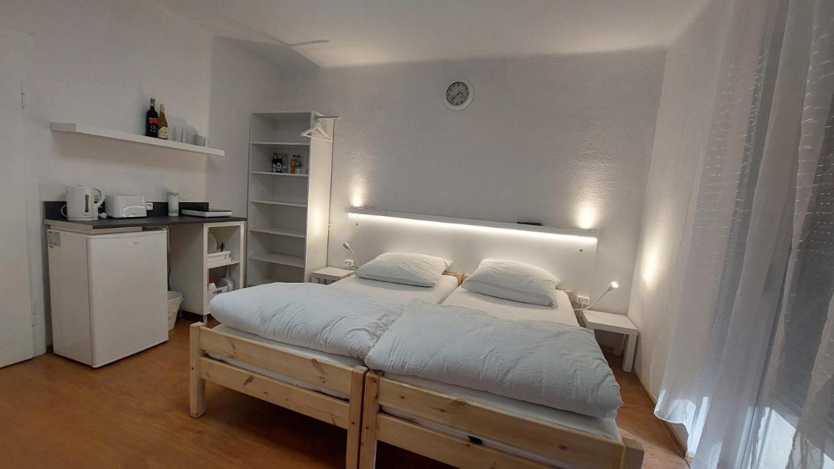Hotel Konty Self-Service - Housity