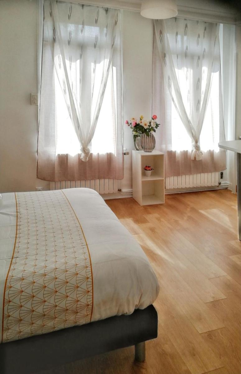 Studio cosy en plein centre d'Amiens 19 m² Parking - Housity