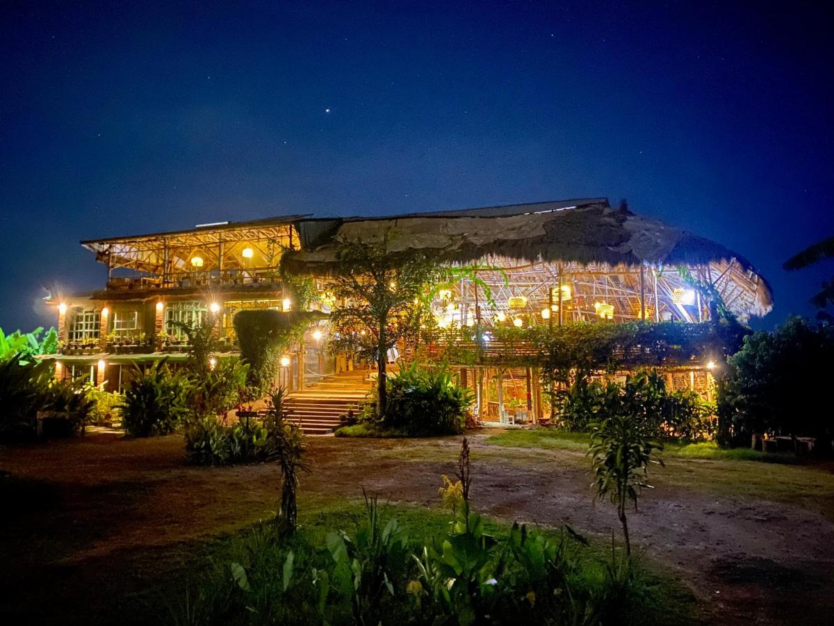 Mount Kilimanjaro 360 view Cottage - Housity
