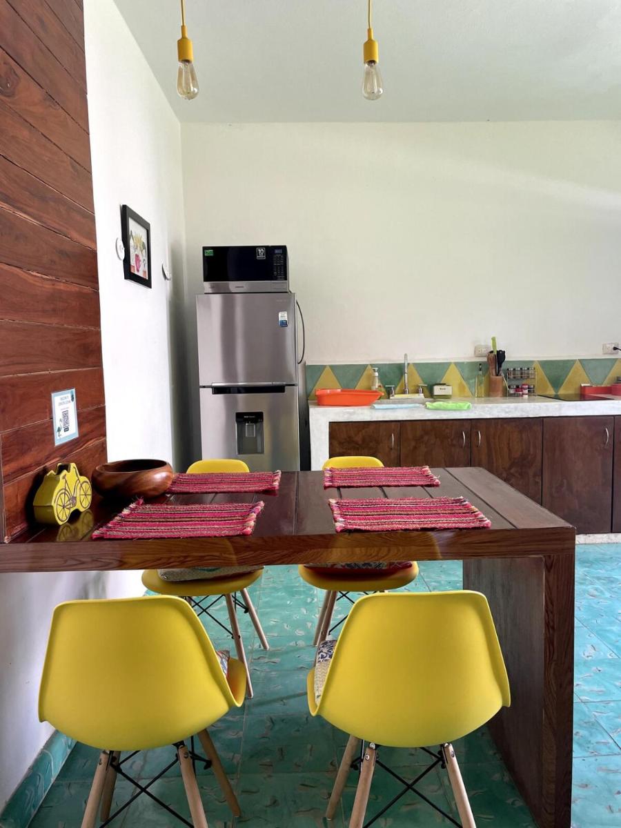 CoCo Cozy Apartment Centric and Private - Hizvo