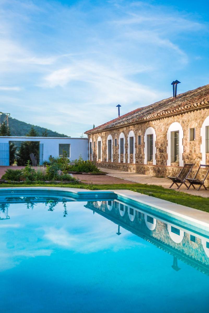 Balneario Aguas de Villaharta - Housity