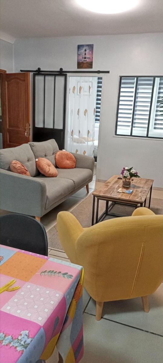Appartement convivial a proximite d'Amiens avec terrasse exterieure A - Housity