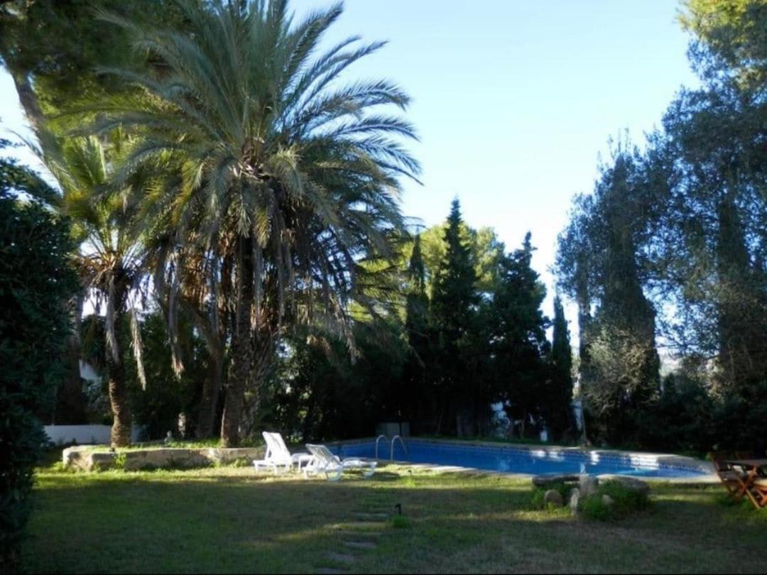 Gorgeous Cozy Villa 9 people, bbq, pool, 5min from beach - Housity