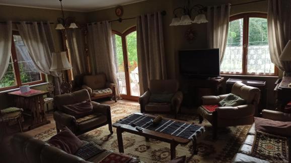 Panka House - Housity