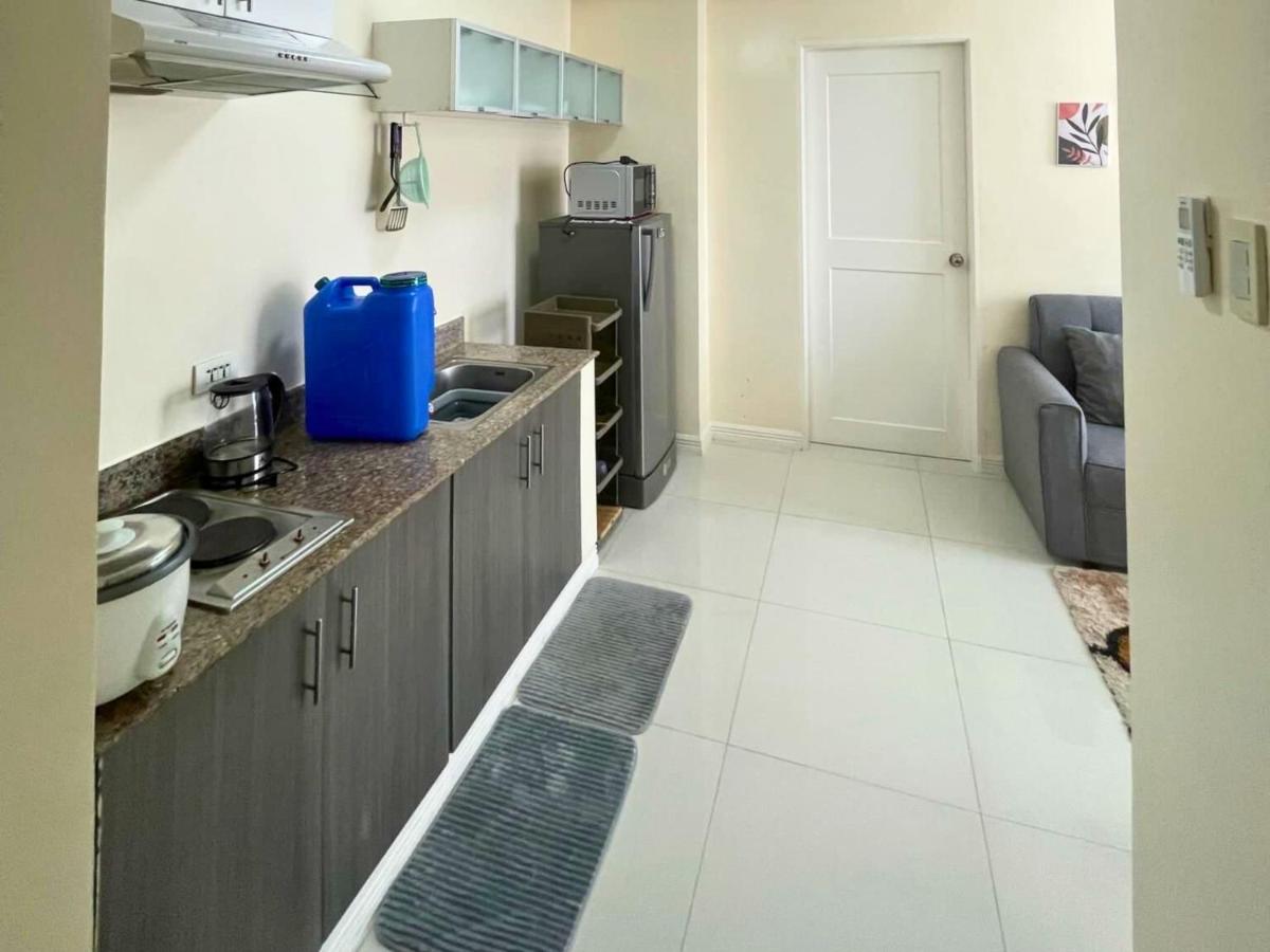 Experience OCEAN VIEW Rooms in The Heart Of Manila, Enjoy FREE ACCESS To The POOL, SAUNA, PLUS MASSAGE PROMO In Prime Location Near The US Embassy, NAIA, Makati, BGC, Mall of Asia, And Chinatown This Is A Limited-Time Offer, Book Now - Housity