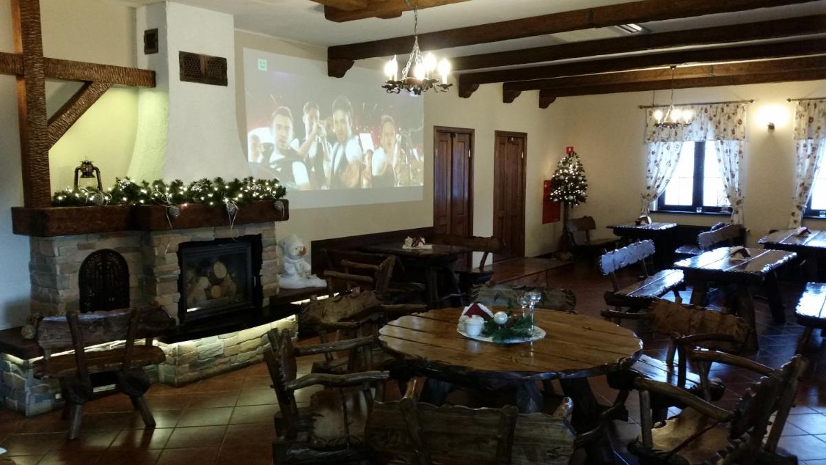 Hotel Go?ciniec - Housity