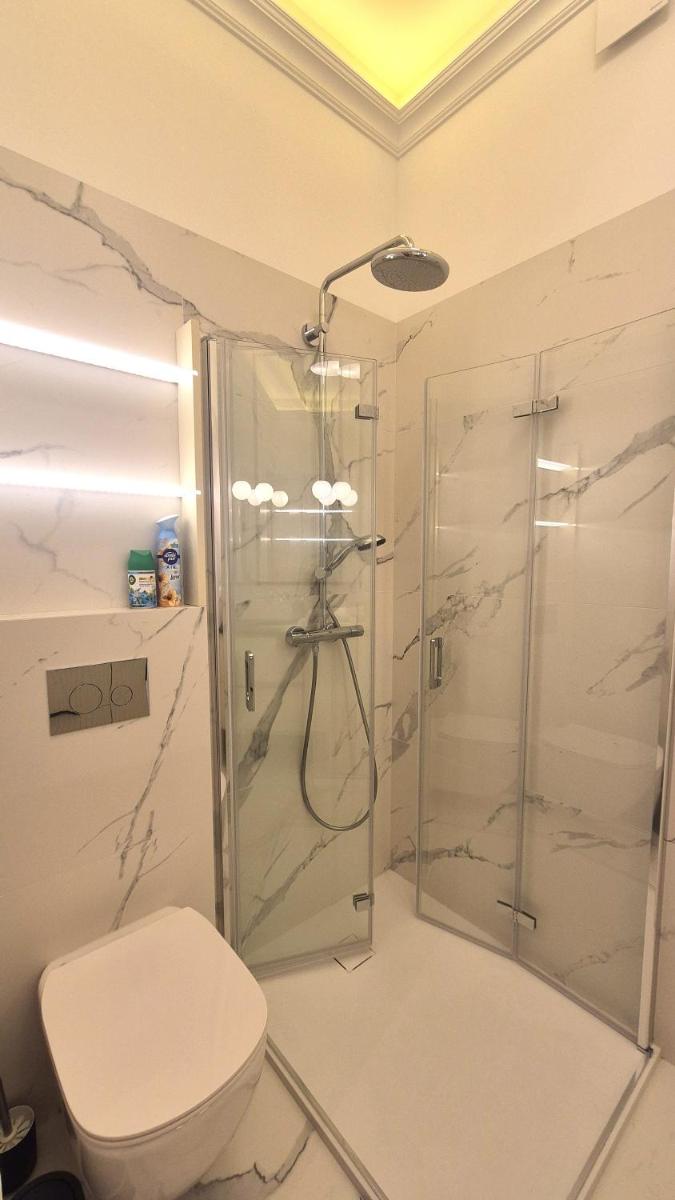 Apt Ligocka Premium - Apartamenty Wypoczynkowe - Housity