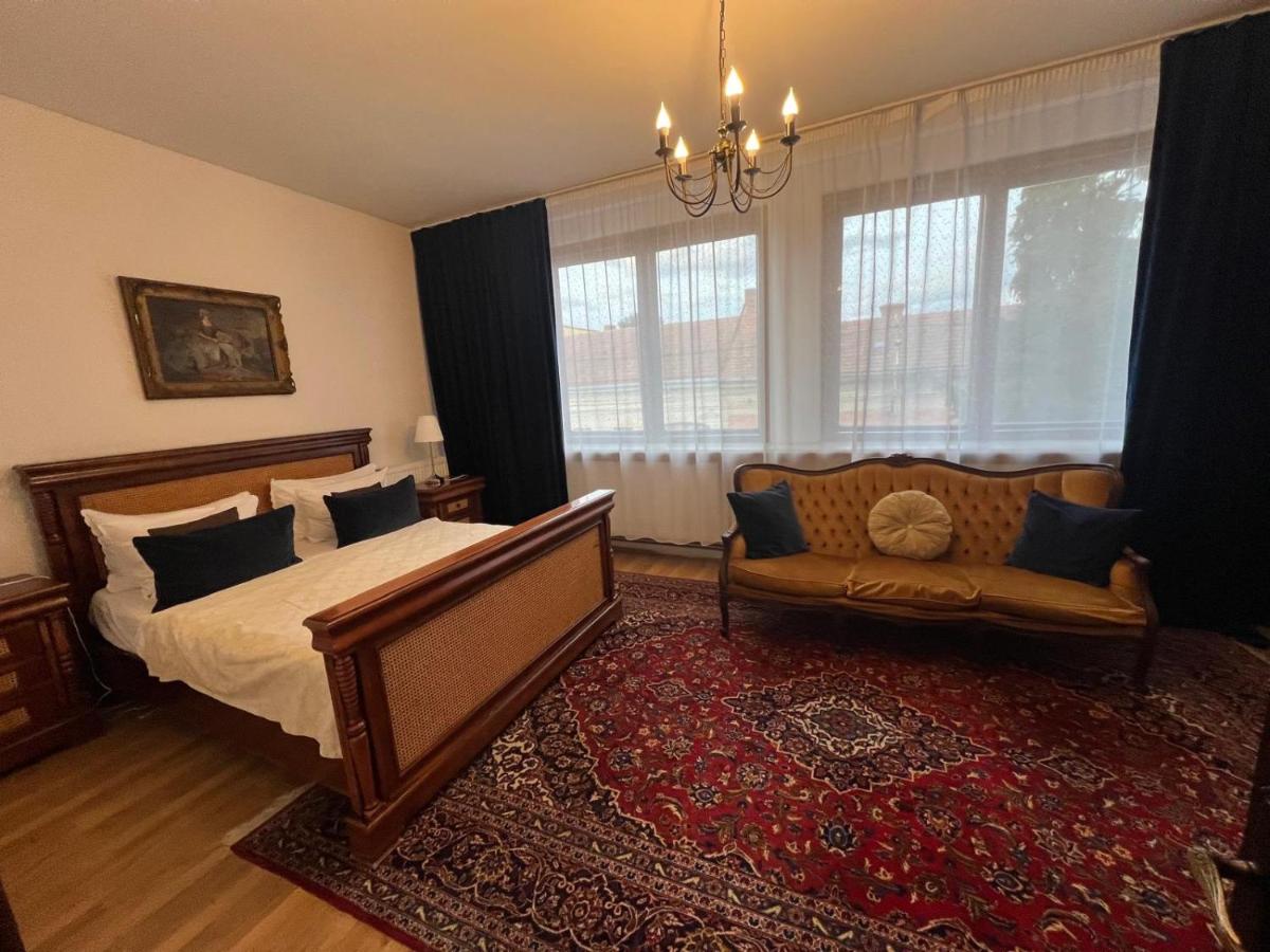 Casa Negustorului - Housity