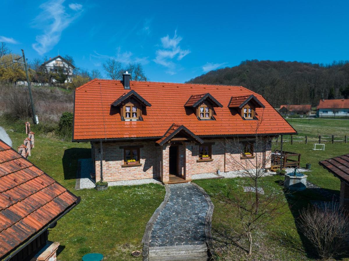 Kuća za odmor Zagorka - Housity