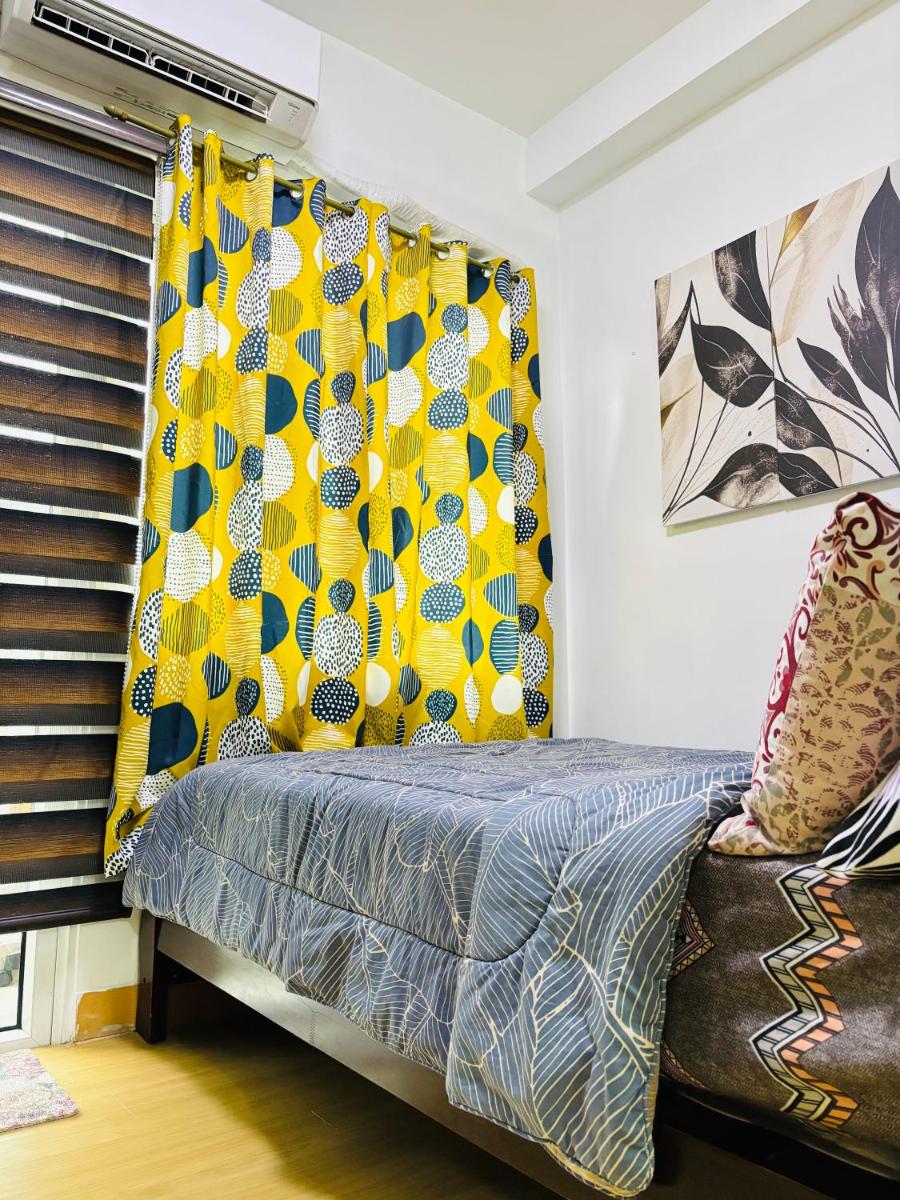 Trees Residences - Tower 11 1BR with Balcony - Housity
