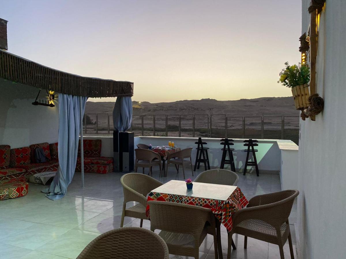 shahbor 2pyramids view - Housity