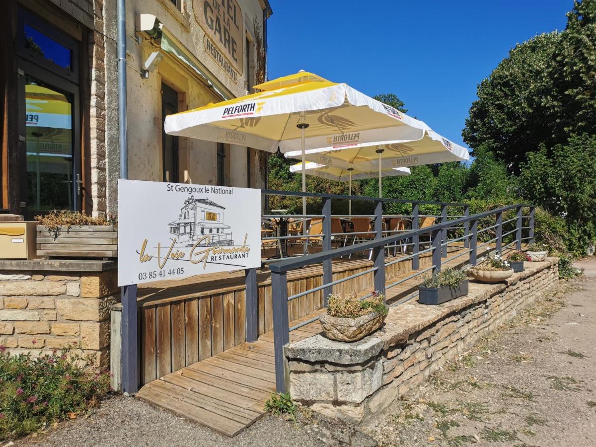 Hôtel de la GARE - Housity